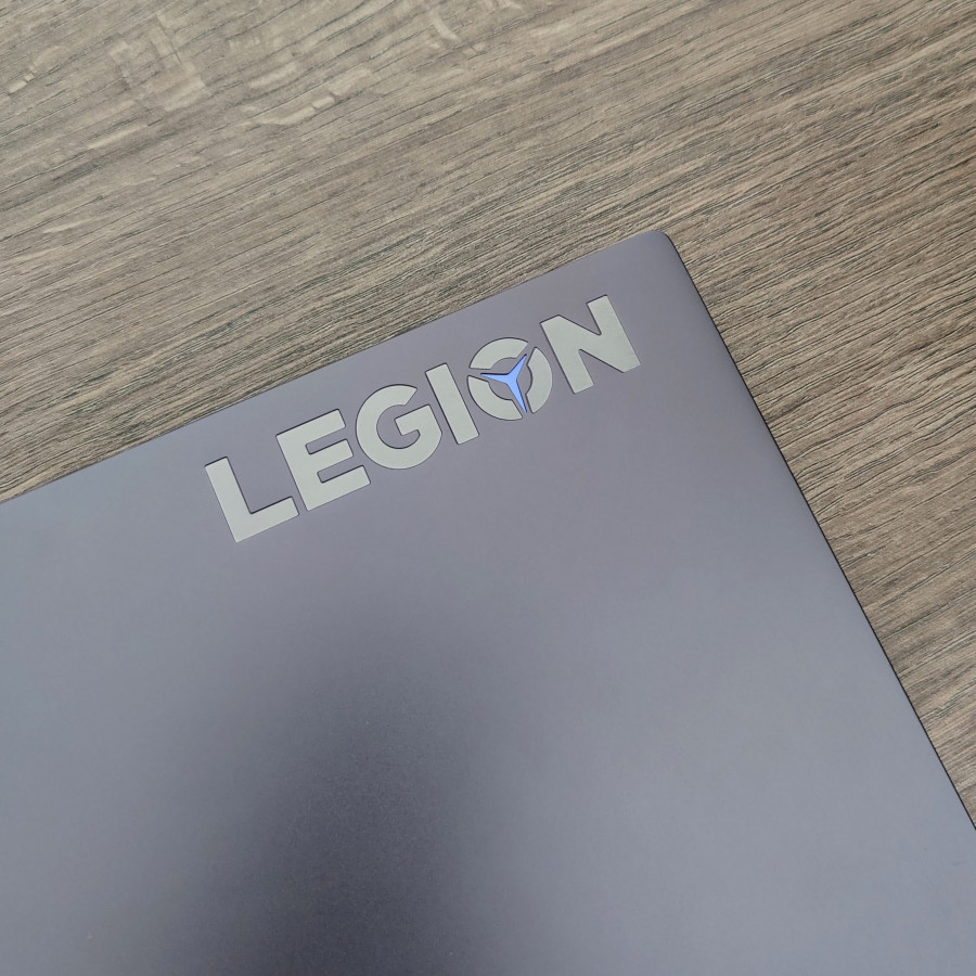 Огляд Lenovo Legion Slim 7 (фото itsider.com.ua)