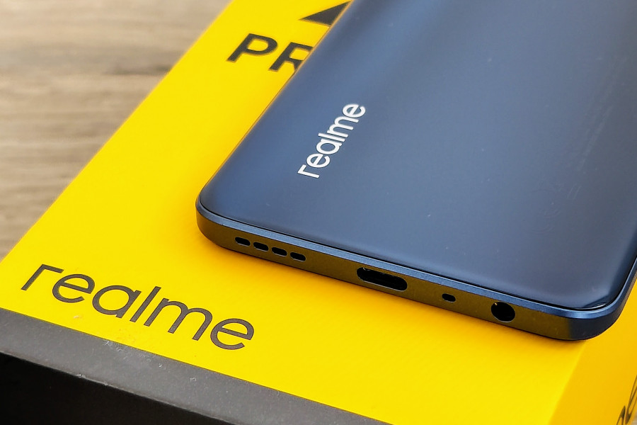 Огляд смартфона Realme 9 Pro+