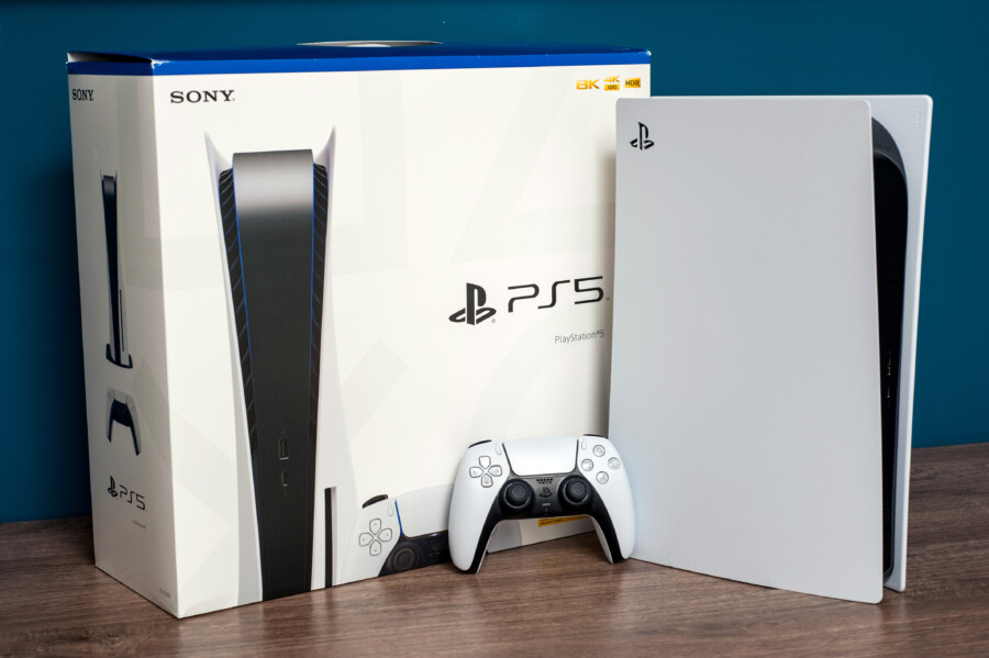 Огляд PlayStation 5 (фото itsider.com.ua)